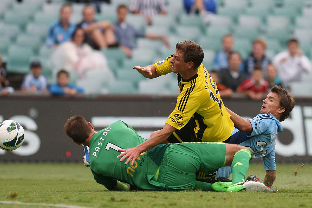 关于冲刺阶段体能课后，法兰克福豪取连胜备战荷甲，赛场秩序良好，身体对抗强度拉满的信息-米兰体育入口