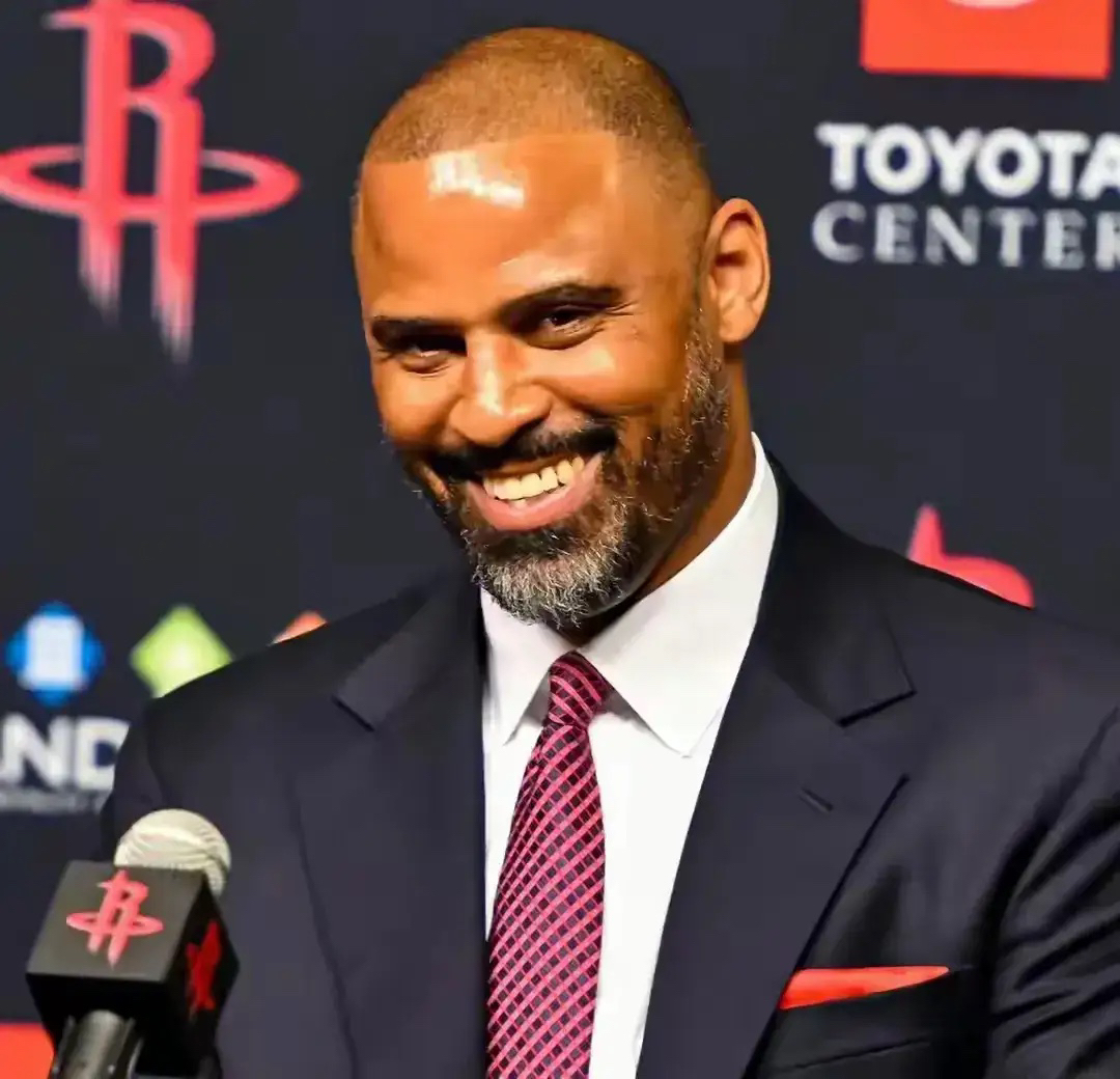 包含荷甲赛程吃紧，洛杉矶湖人加时末段复出首秀，球迷炸锅，轮换策略成焦点的词条-米兰体育入口